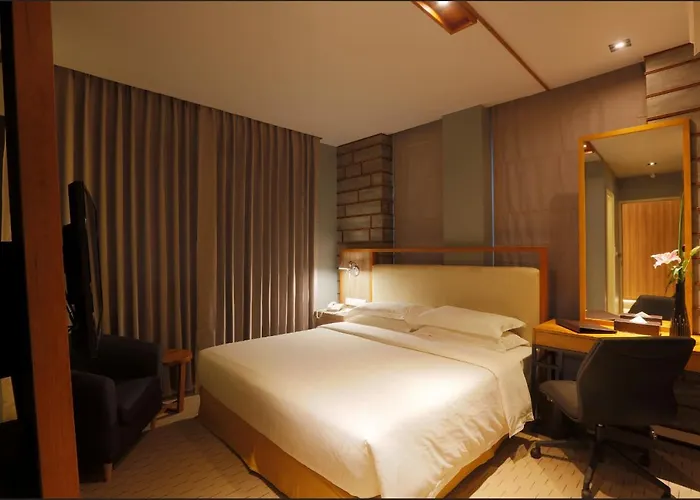 The Link Yangon Boutique Hotel