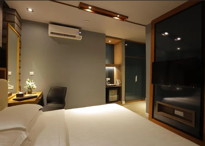 The Link Yangon Boutique Hotel