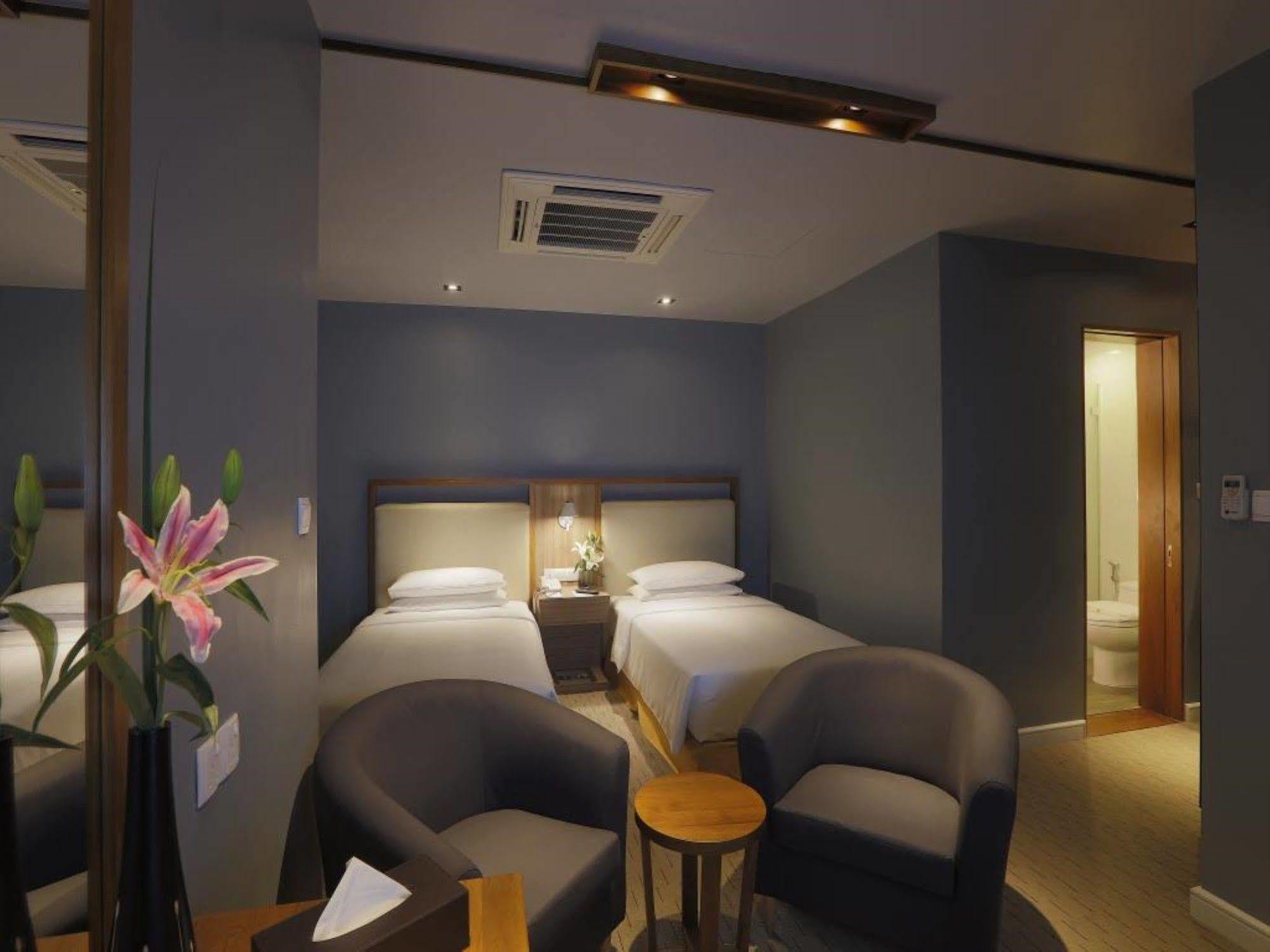 The Link Boutique 3* Yangon