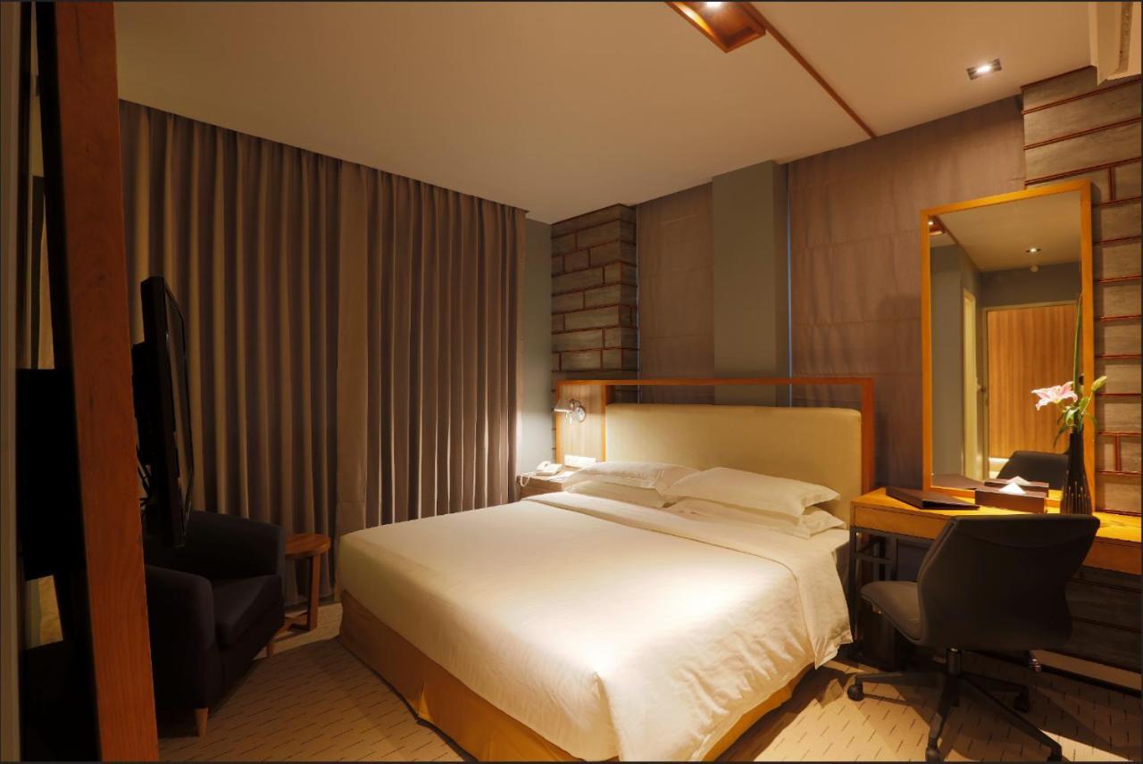Hotel The Link Boutique Yangon